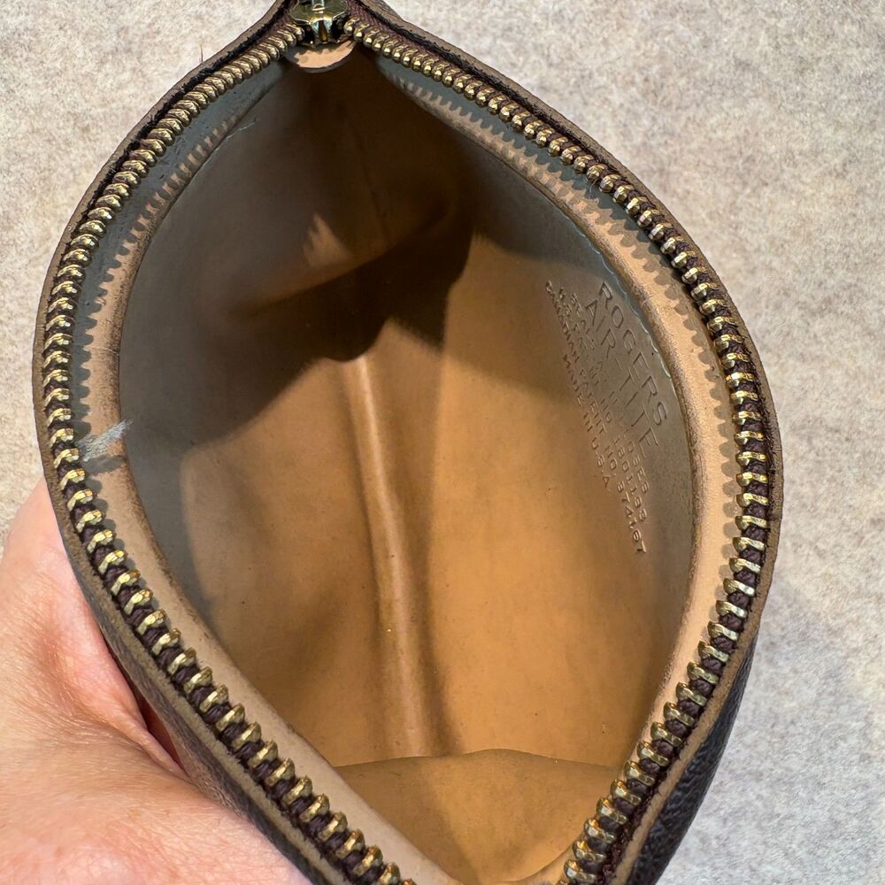 Vintage Rogers Air-tite Genuine Leather Tobacco Pouch- Intact Rubber